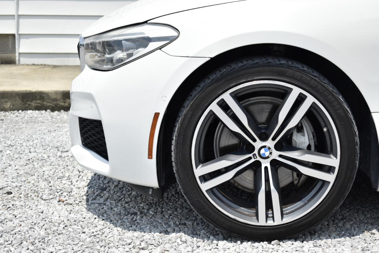 BMW 6-Series Gran Turismo 640i xDrive 2019