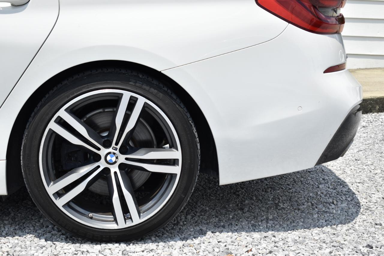 BMW 6-Series Gran Turismo 640i xDrive 2019
