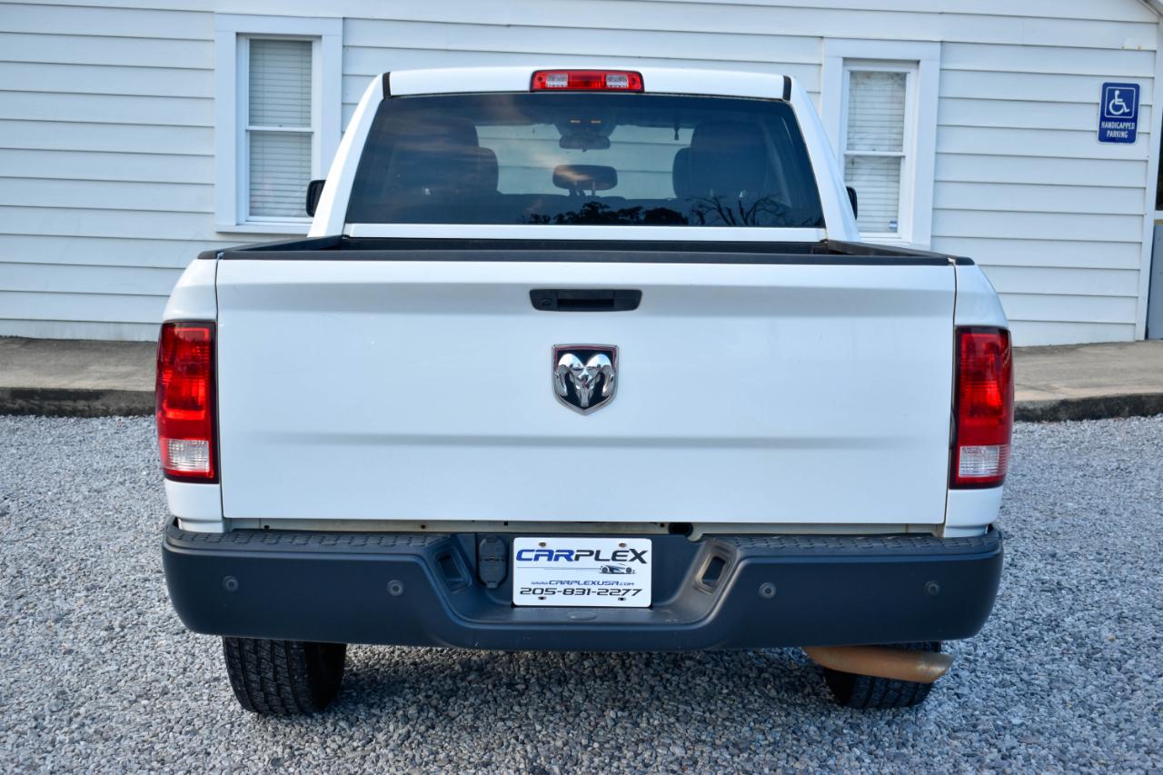 RAM 1500 Classic Tradesman Crew Cab SWB 2WD 2022