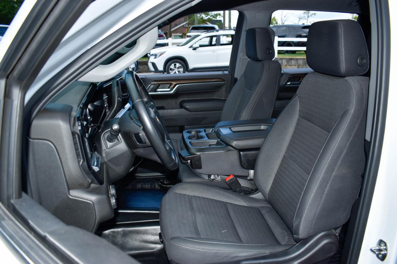 Chevrolet Silverado 1500 LT Crew Cab 2WD 2023