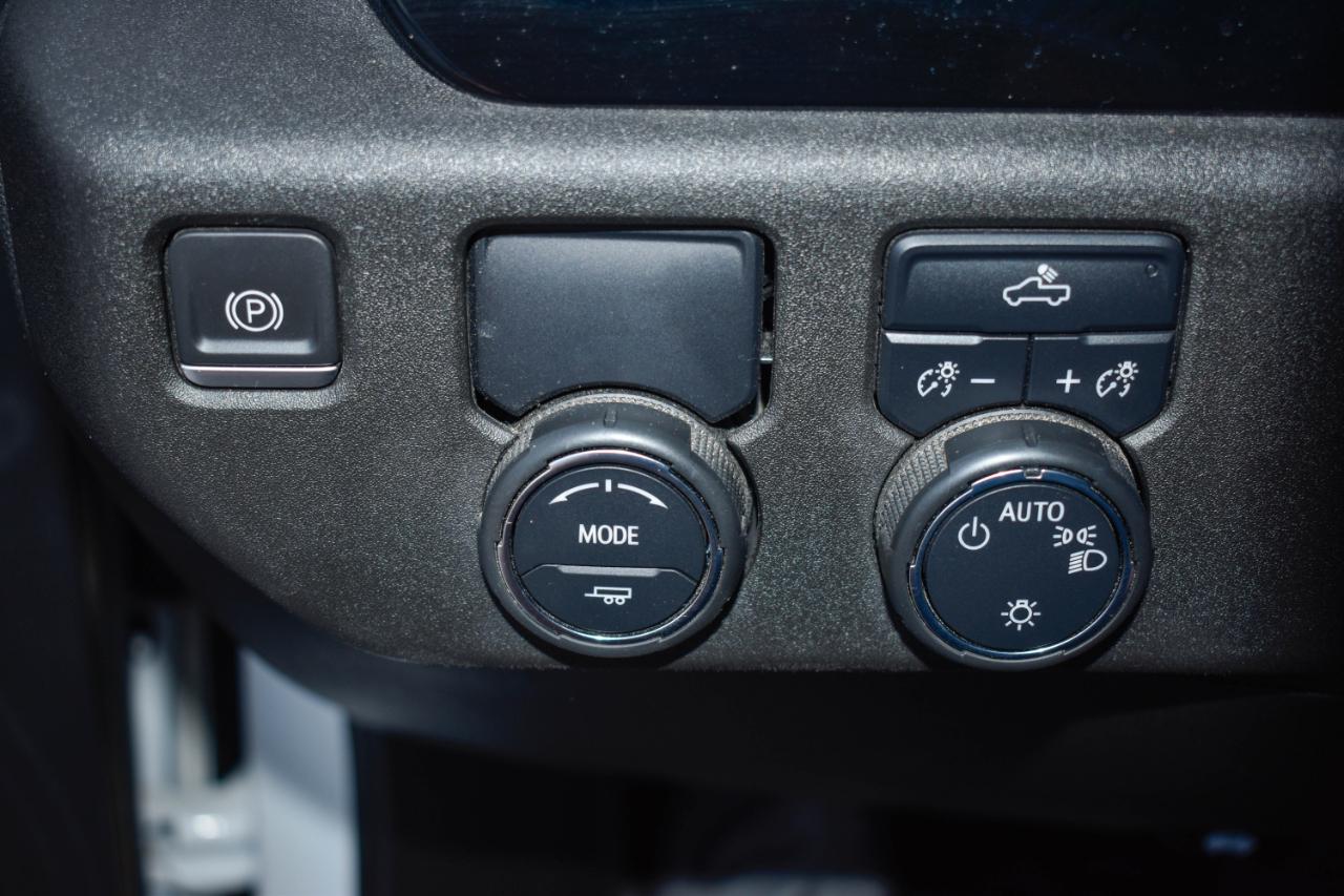 Chevrolet Silverado 1500 LT Crew Cab 2WD 2023