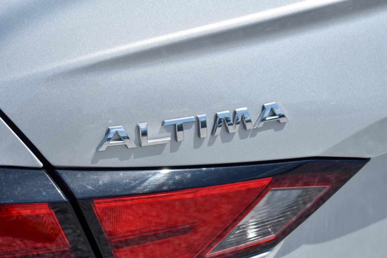 Nissan Altima 2.5 S 2022