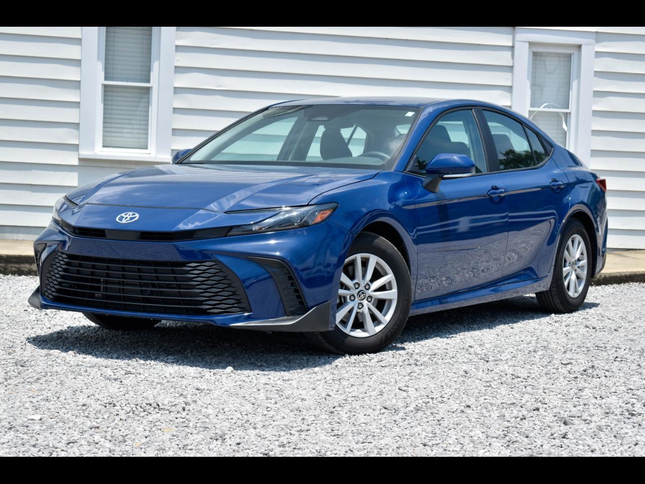 2026 Toyota Camry Hybrid XLE