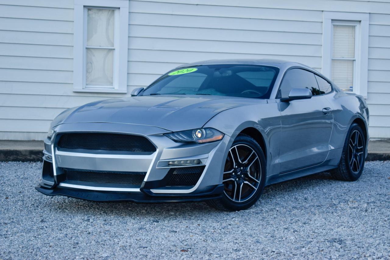 Ford Mustang EcoBoost Coupe 2020
