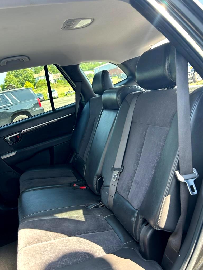 Hyundai Santa Fe  2011