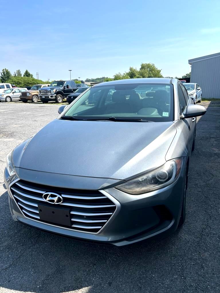 Hyundai Elantra  2018