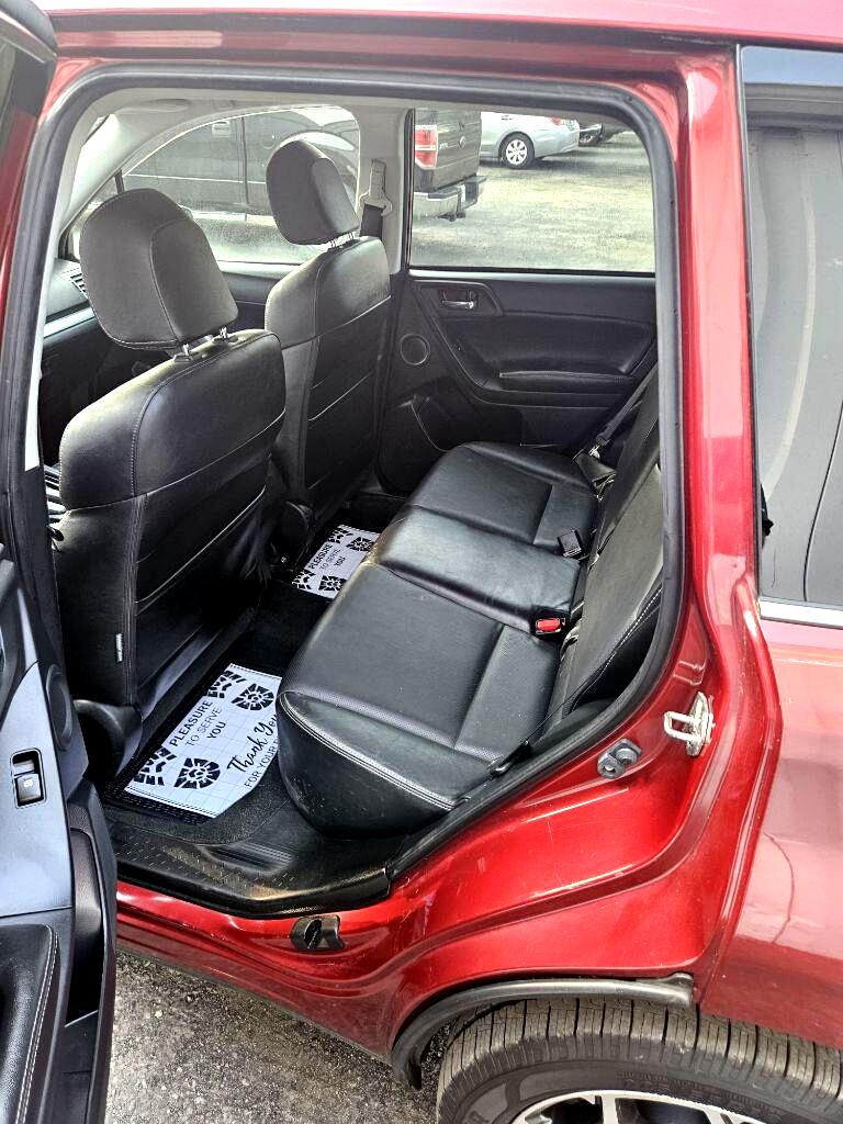 Subaru Forester  2016