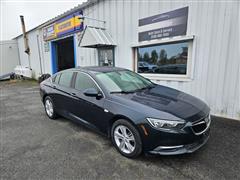 2018 Buick Regal  2018 Buick Regal