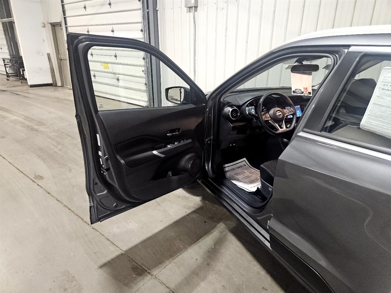 Nissan Kicks SV 2024