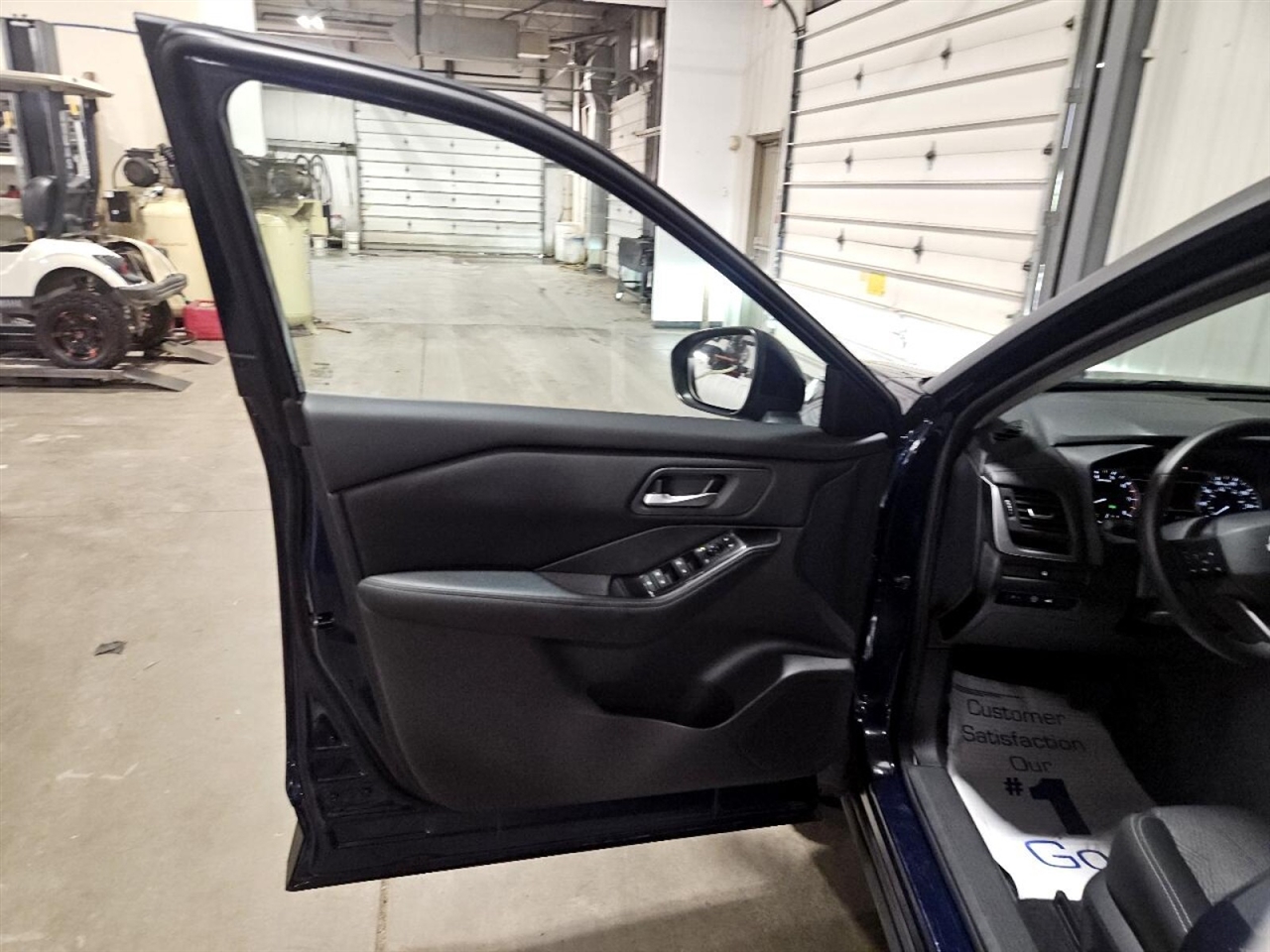 Nissan Rogue SV AWD 2025