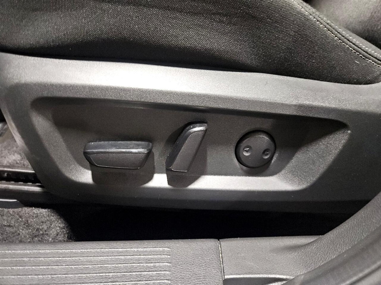 Nissan Rogue SV AWD 2025