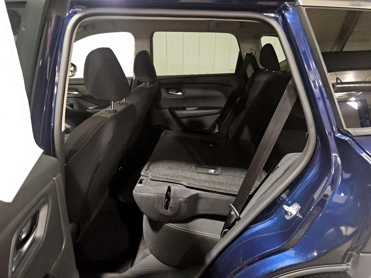 Nissan Rogue SV AWD 2025