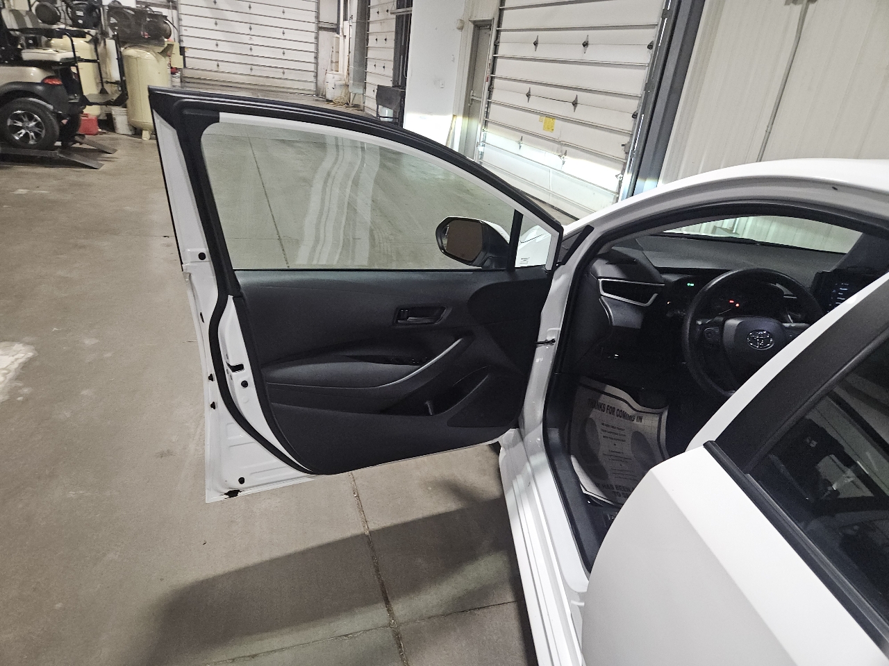 Toyota Corolla LE 2023 Toyota Corolla LE 2023