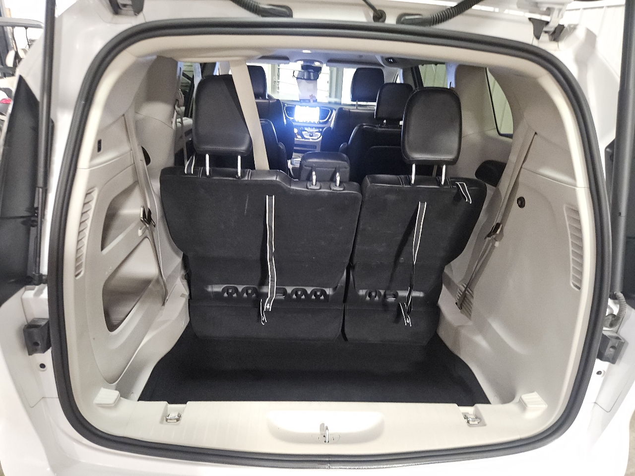 Chrysler Pacifica Touring L 2024 Chrysler Pacifica Touring L 2024