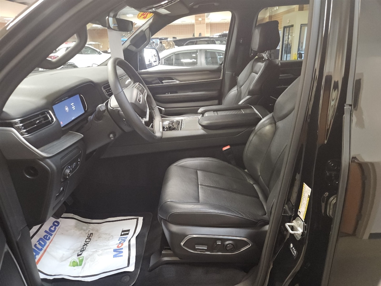 Jeep Wagoneer Series III 4WD 2024