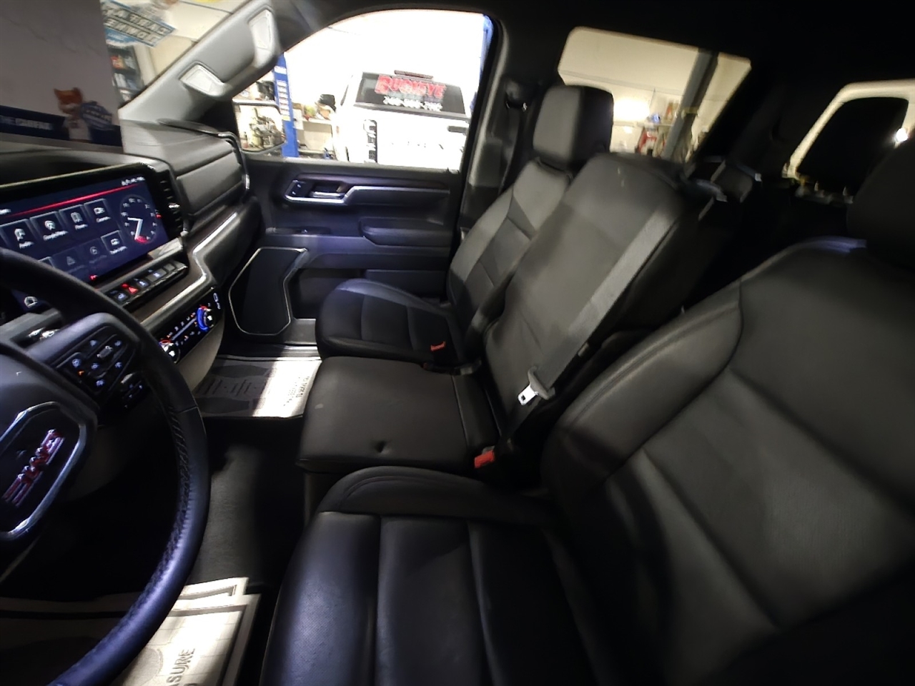 GMC Sierra 1500 SLT Crew Cab 4WD 2025