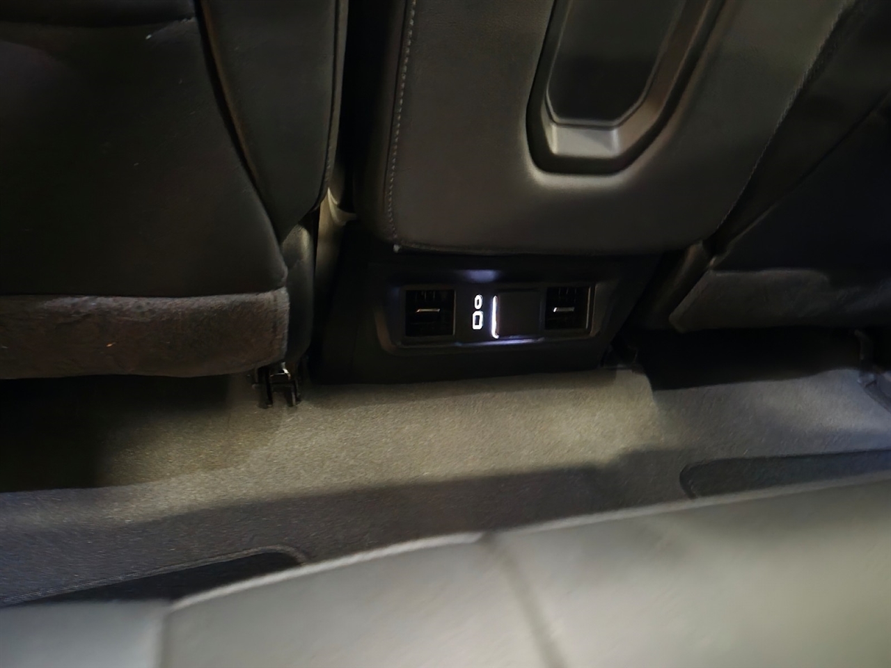 GMC Sierra 1500 SLT Crew Cab 4WD 2025