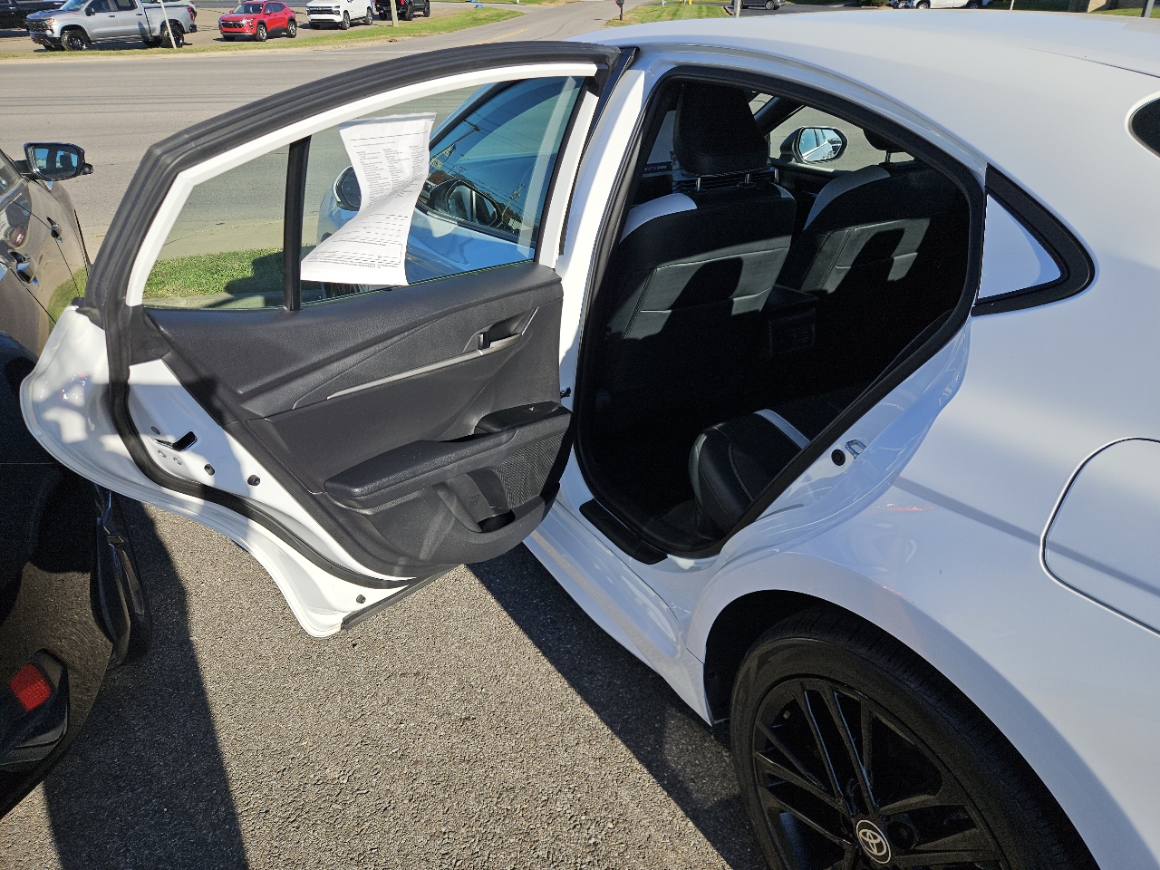 Toyota Camry Hybrid XLE 2025 Toyota Camry Hybrid XLE 2025