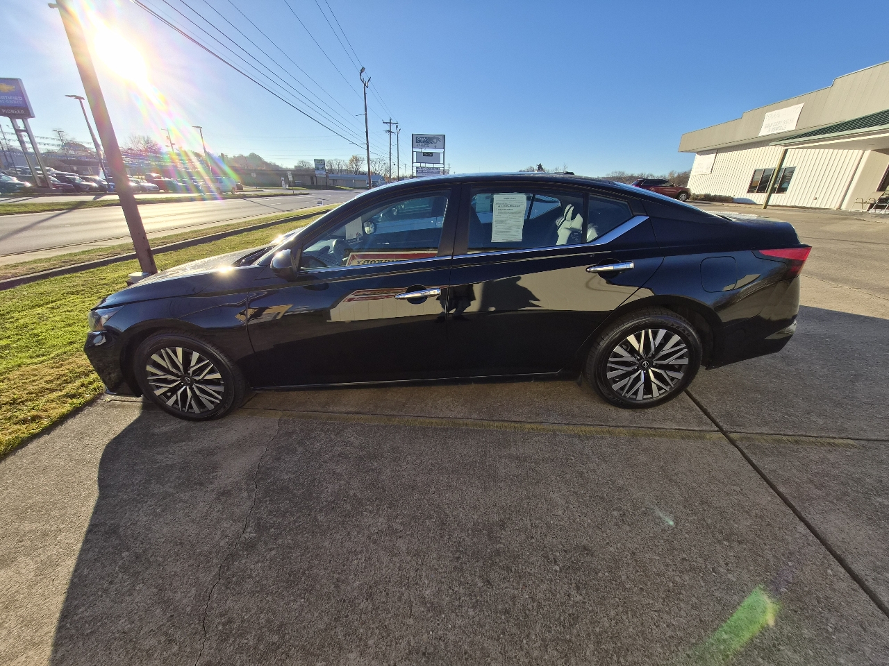 2024 Nissan Altima SV