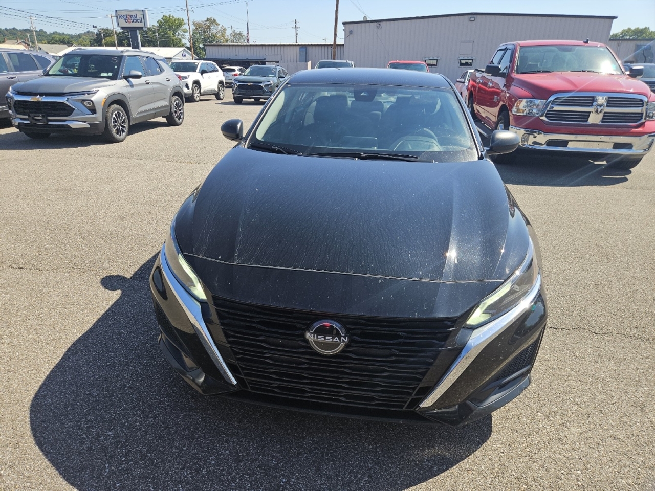 2024 Nissan Altima SV's photo