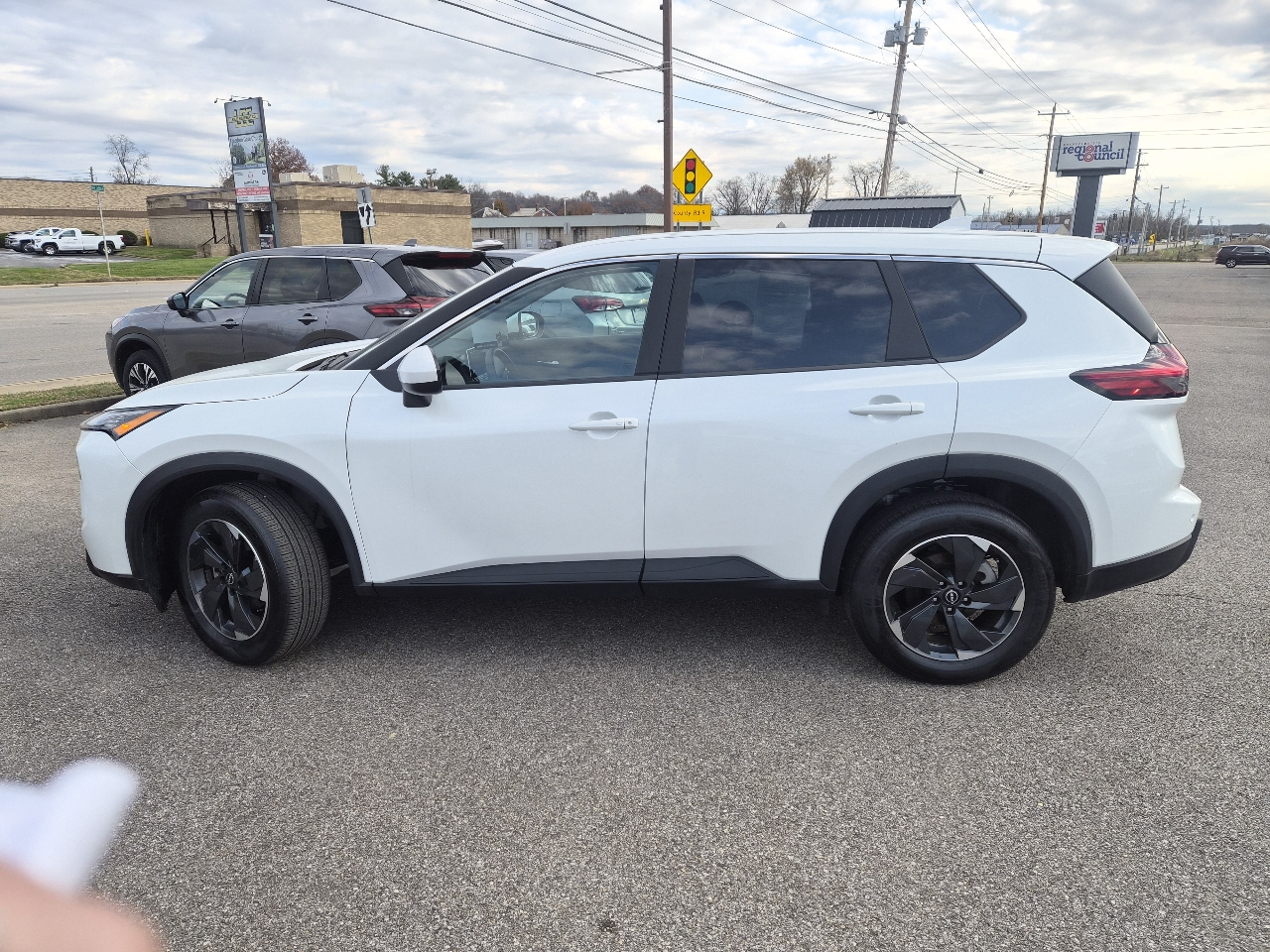 2025 Nissan Rogue SV AWD