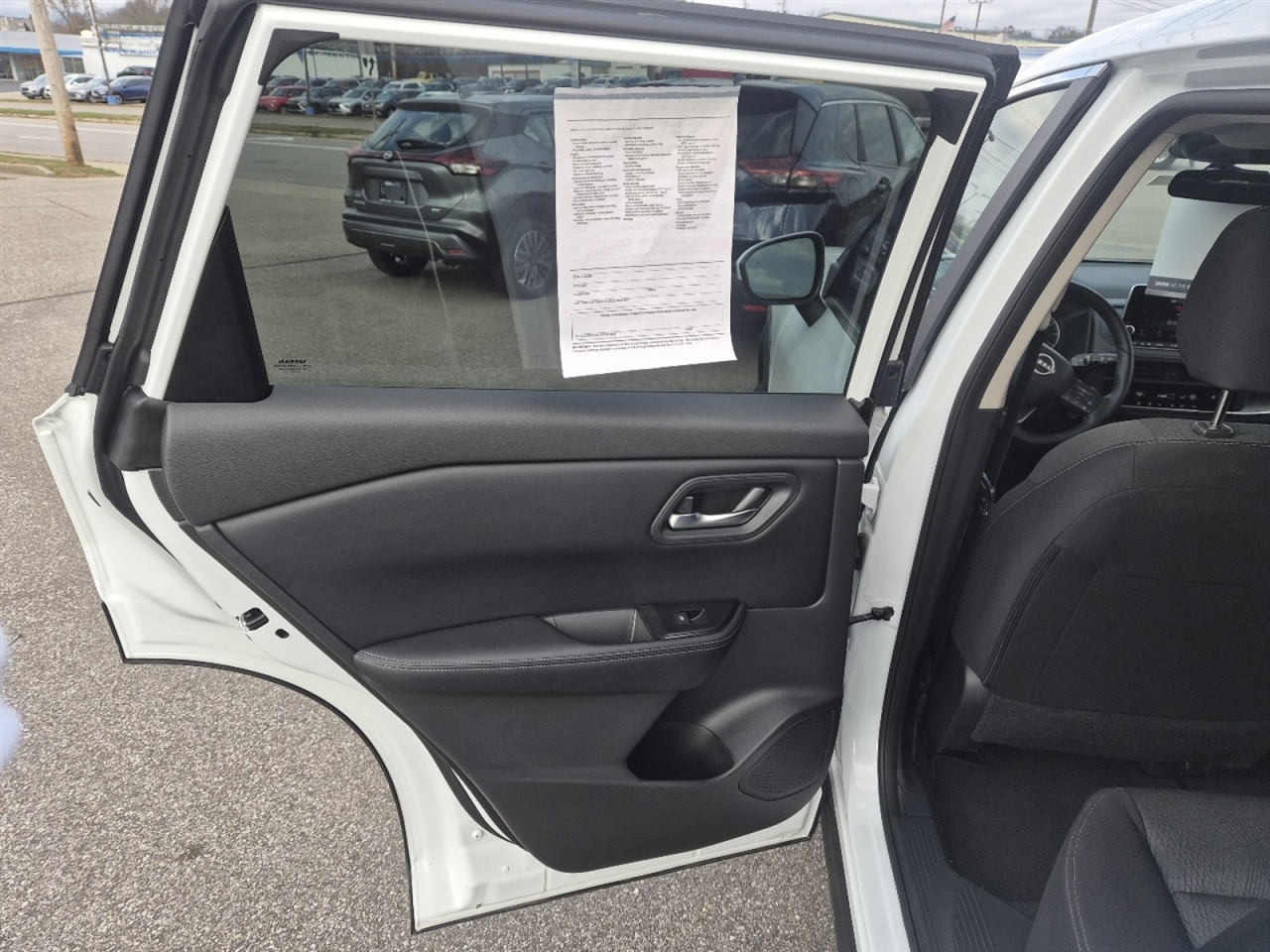 Nissan Rogue SV AWD 2025