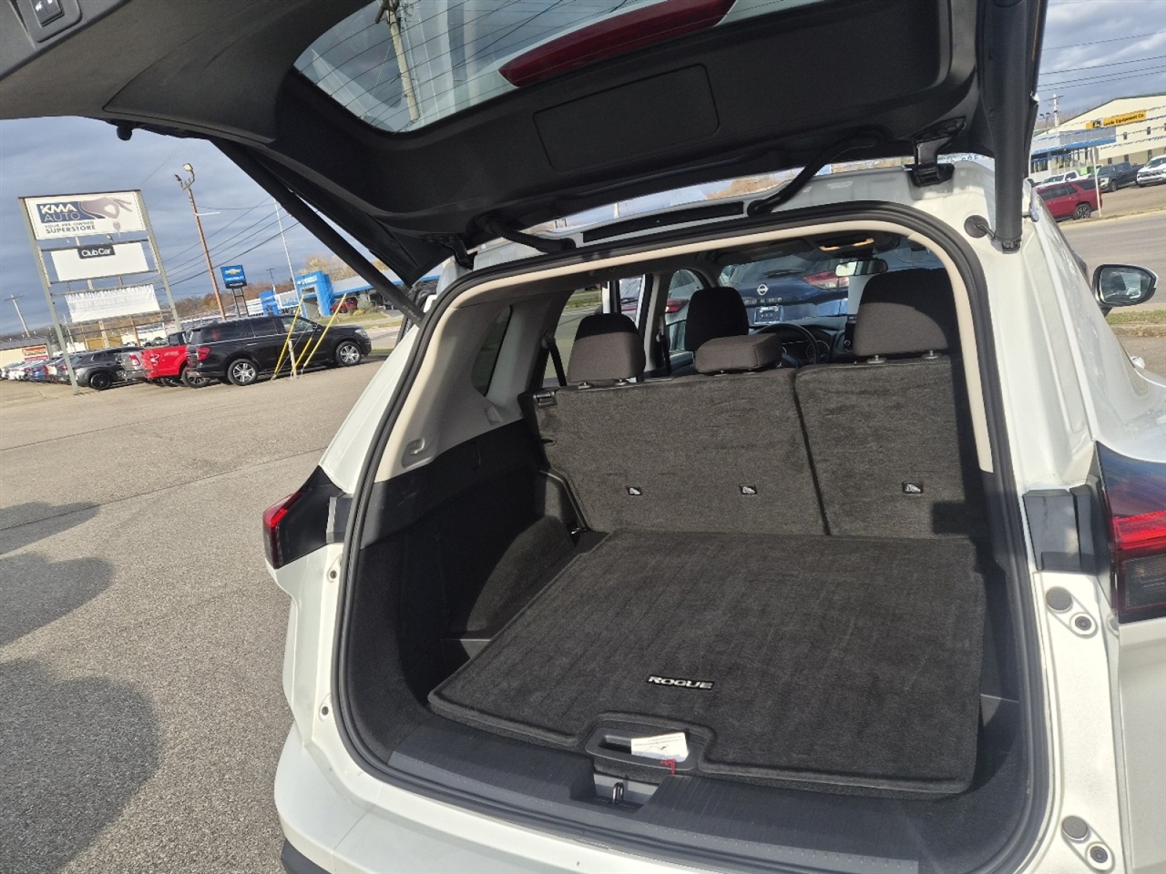 Nissan Rogue SV AWD 2025