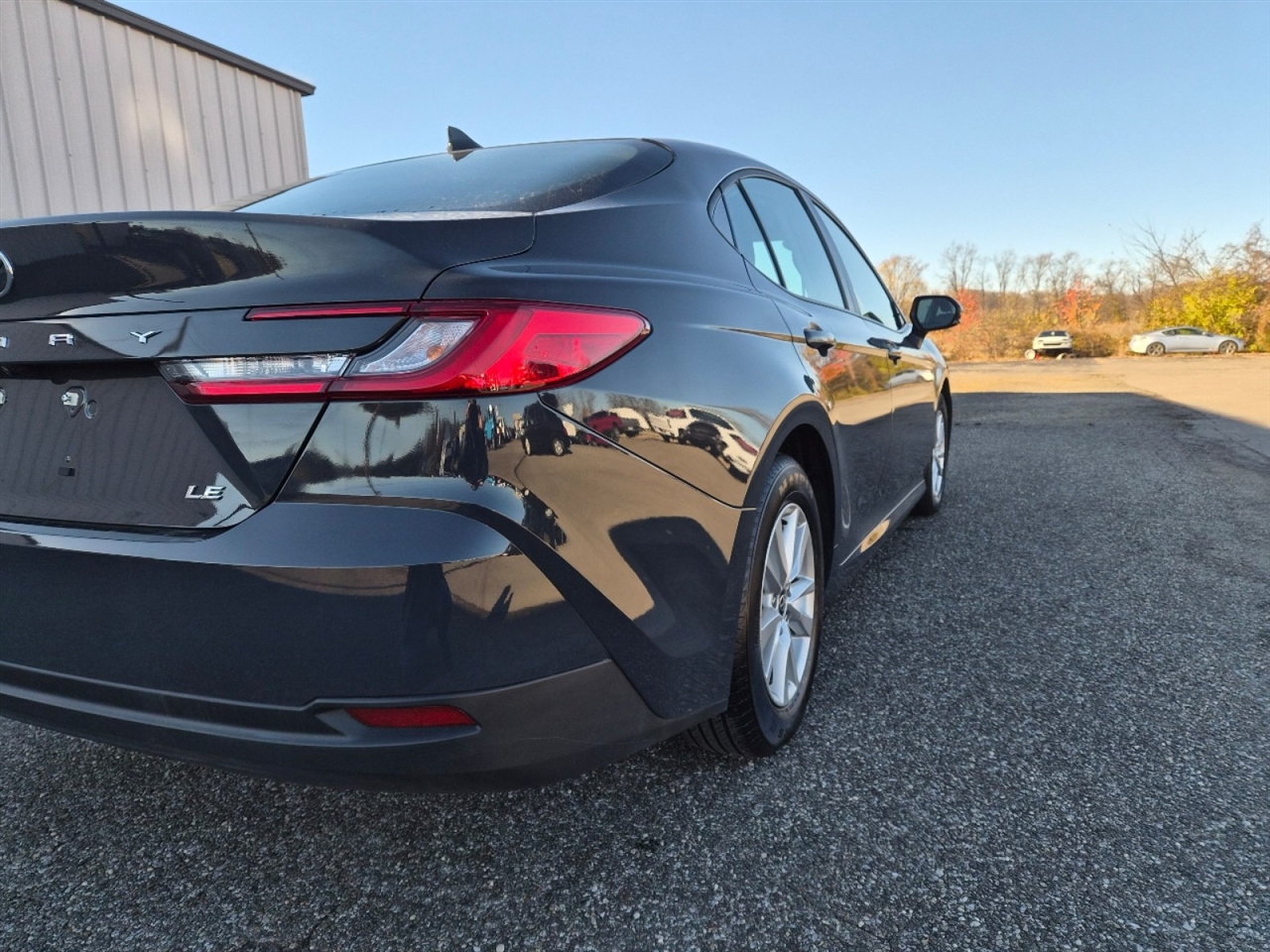 Toyota Camry Hybrid XLE 2025