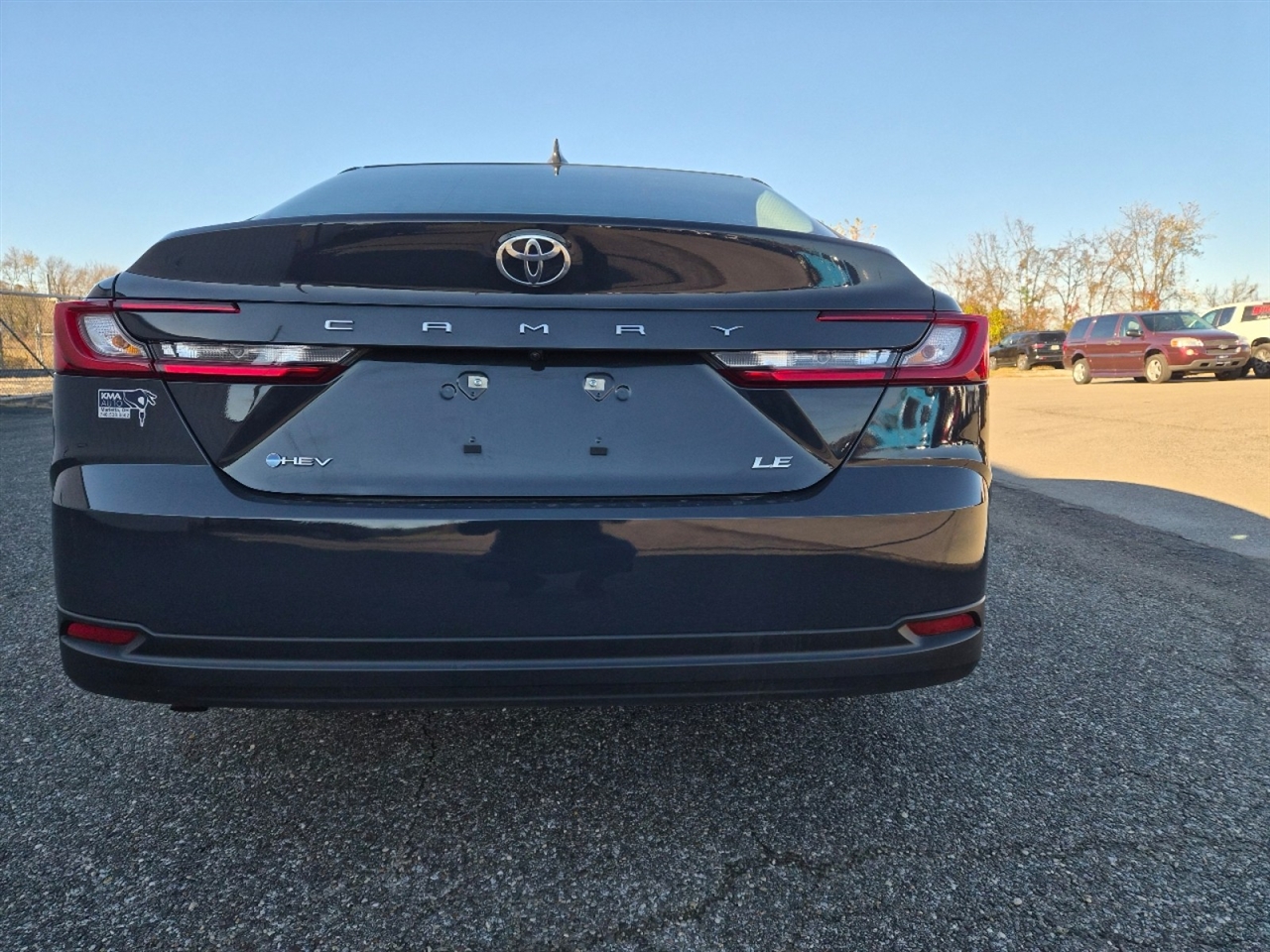 Toyota Camry Hybrid XLE 2025