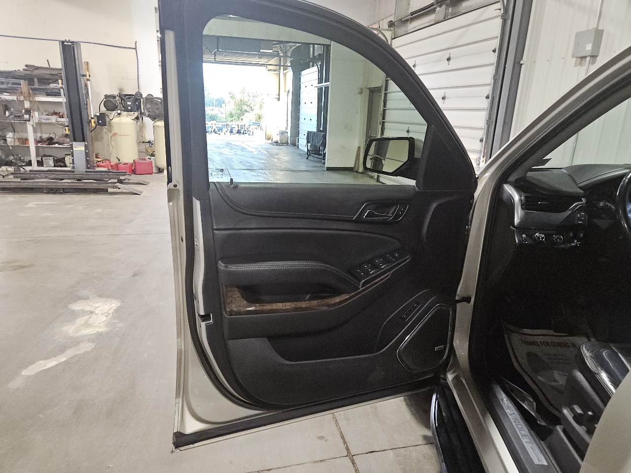 Chevrolet Tahoe LT 4WD 2016 Chevrolet Tahoe LT 4WD 2016