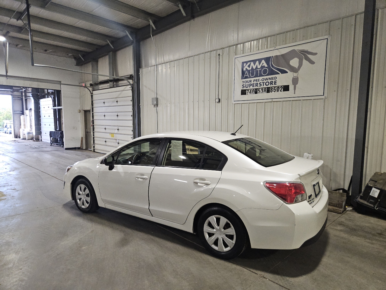 Subaru Impreza 2.0i PZEV CVT 4-Door 2015 Subaru Impreza 2.0i PZEV CVT 4-Door 2015