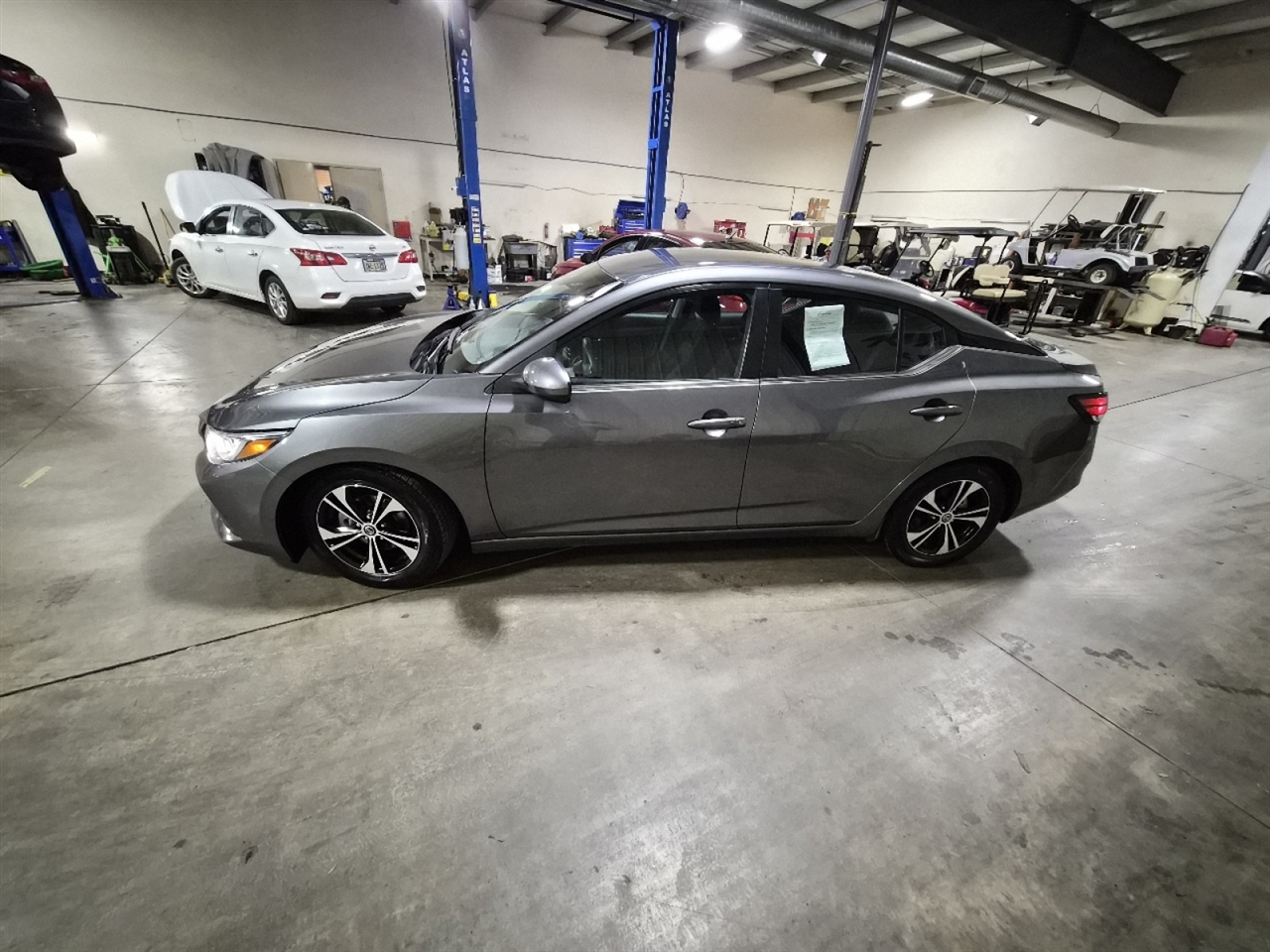 Nissan Sentra SV 2023