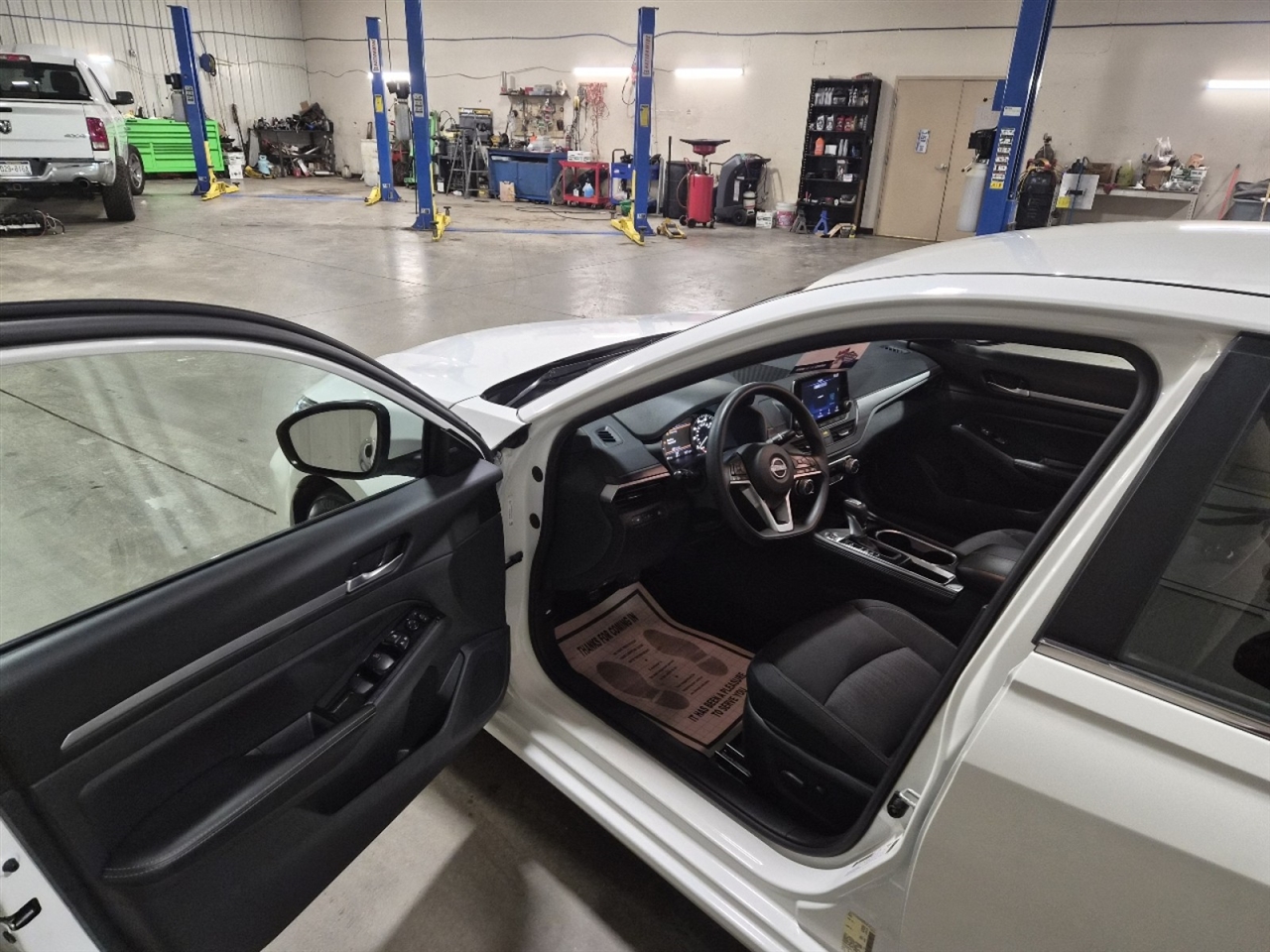 Nissan Altima 2.5 SV 2023