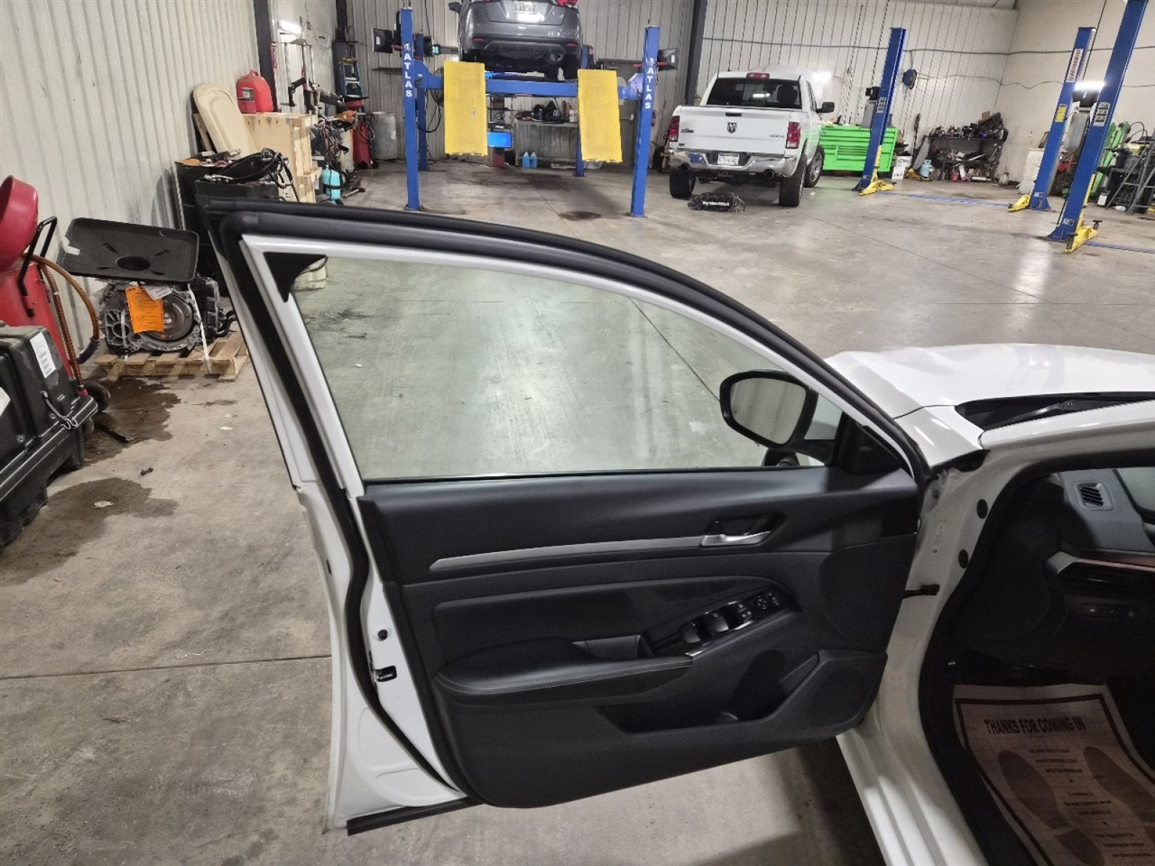 Nissan Altima 2.5 SV 2023