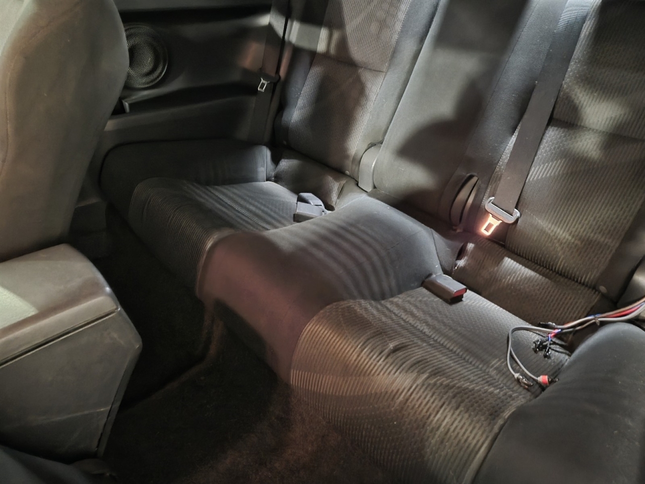 Scion tC Sports Coupe 6-Spd AT 2012