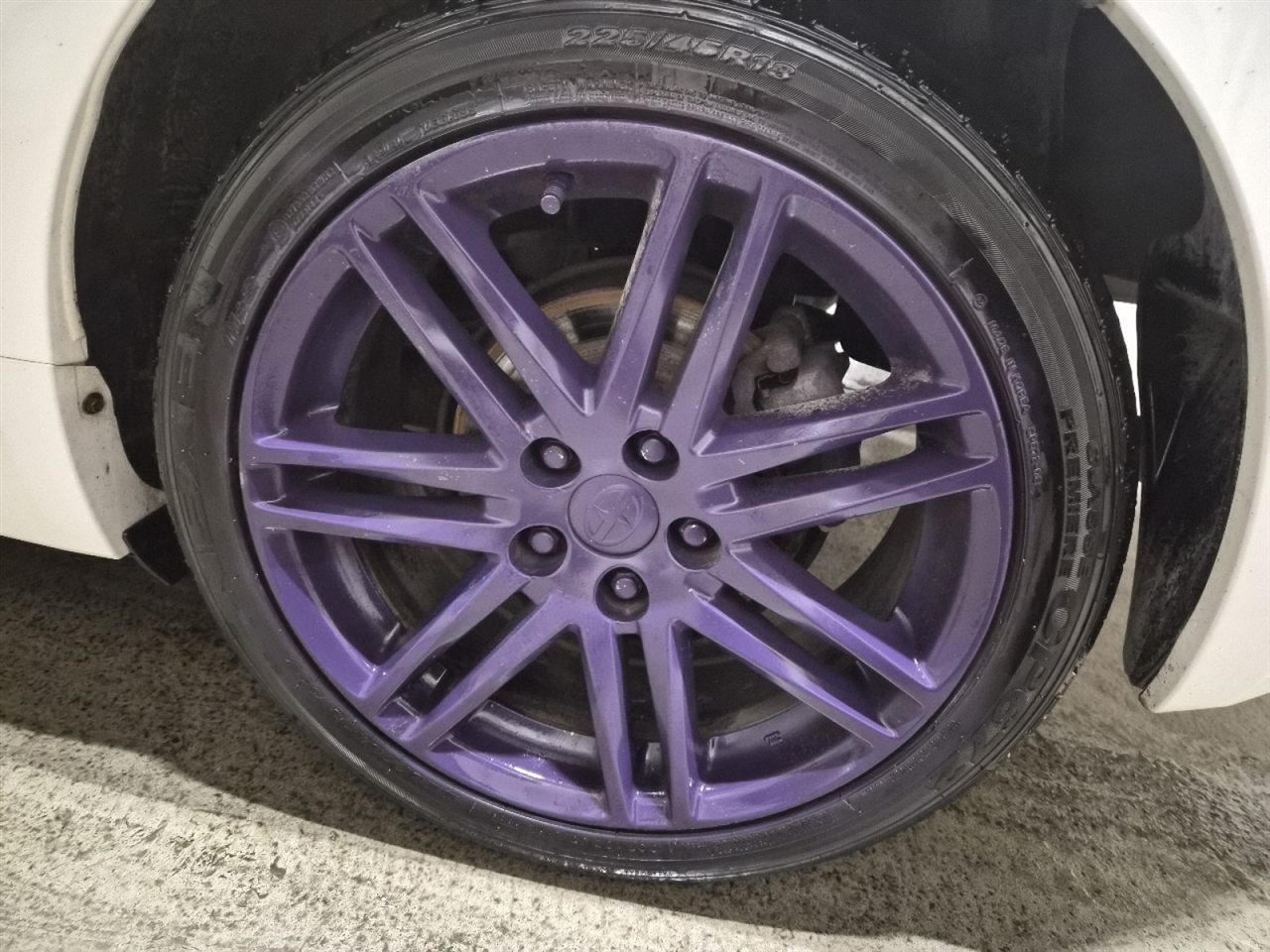 Scion tC Sports Coupe 6-Spd AT 2012