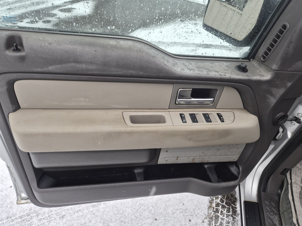 Ford F-150 XLT SuperCab 8-ft. Bed 4WD 2010