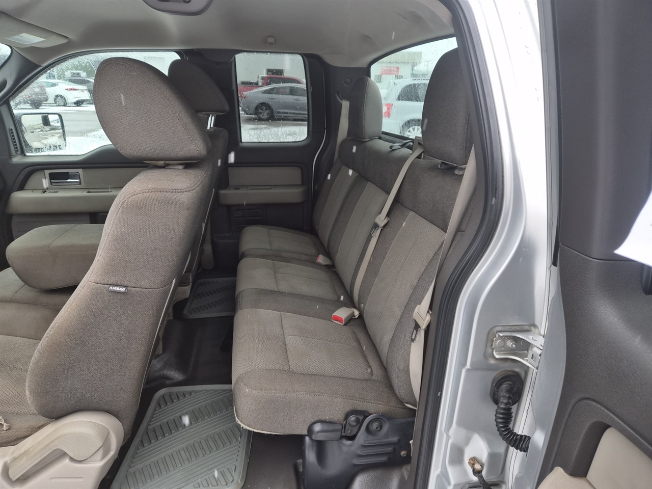 Ford F-150 XLT SuperCab 8-ft. Bed 4WD 2010