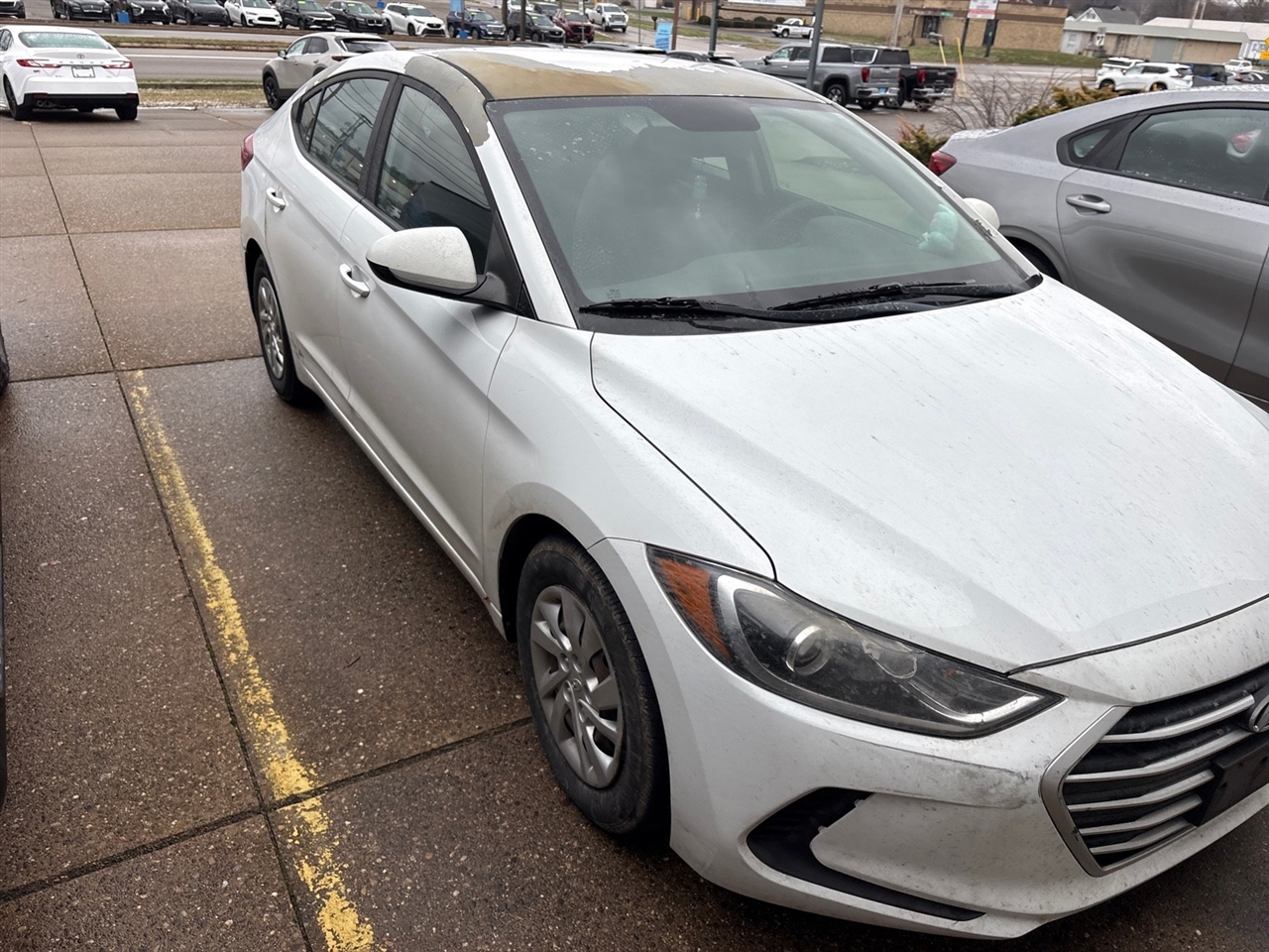 Hyundai Elantra SE 6AT 2018