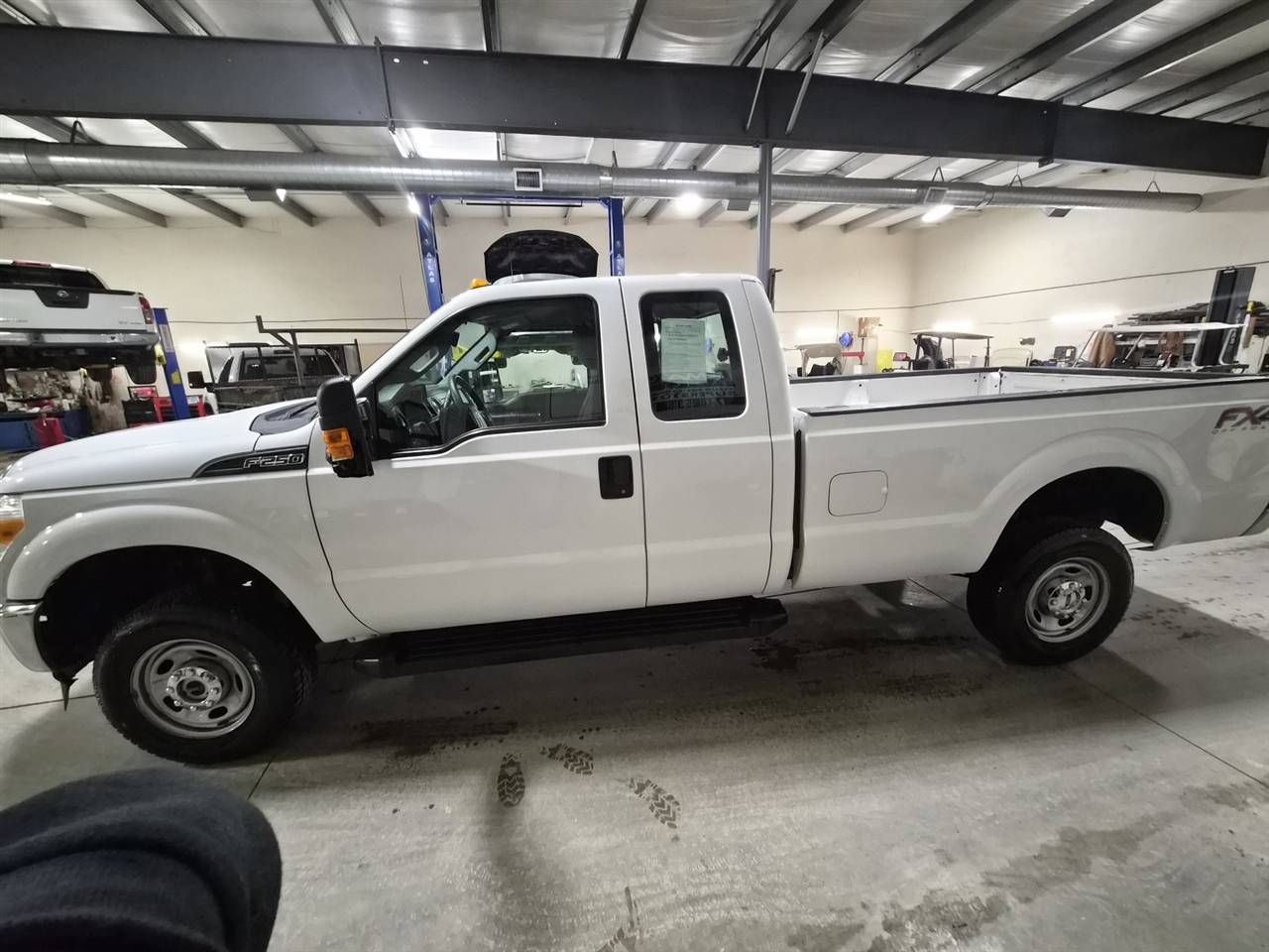2016 Ford F-250 SD XL SuperCab 4WD