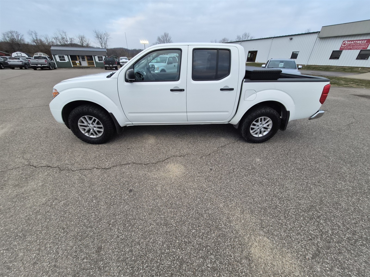 2019 Nissan Frontier SL