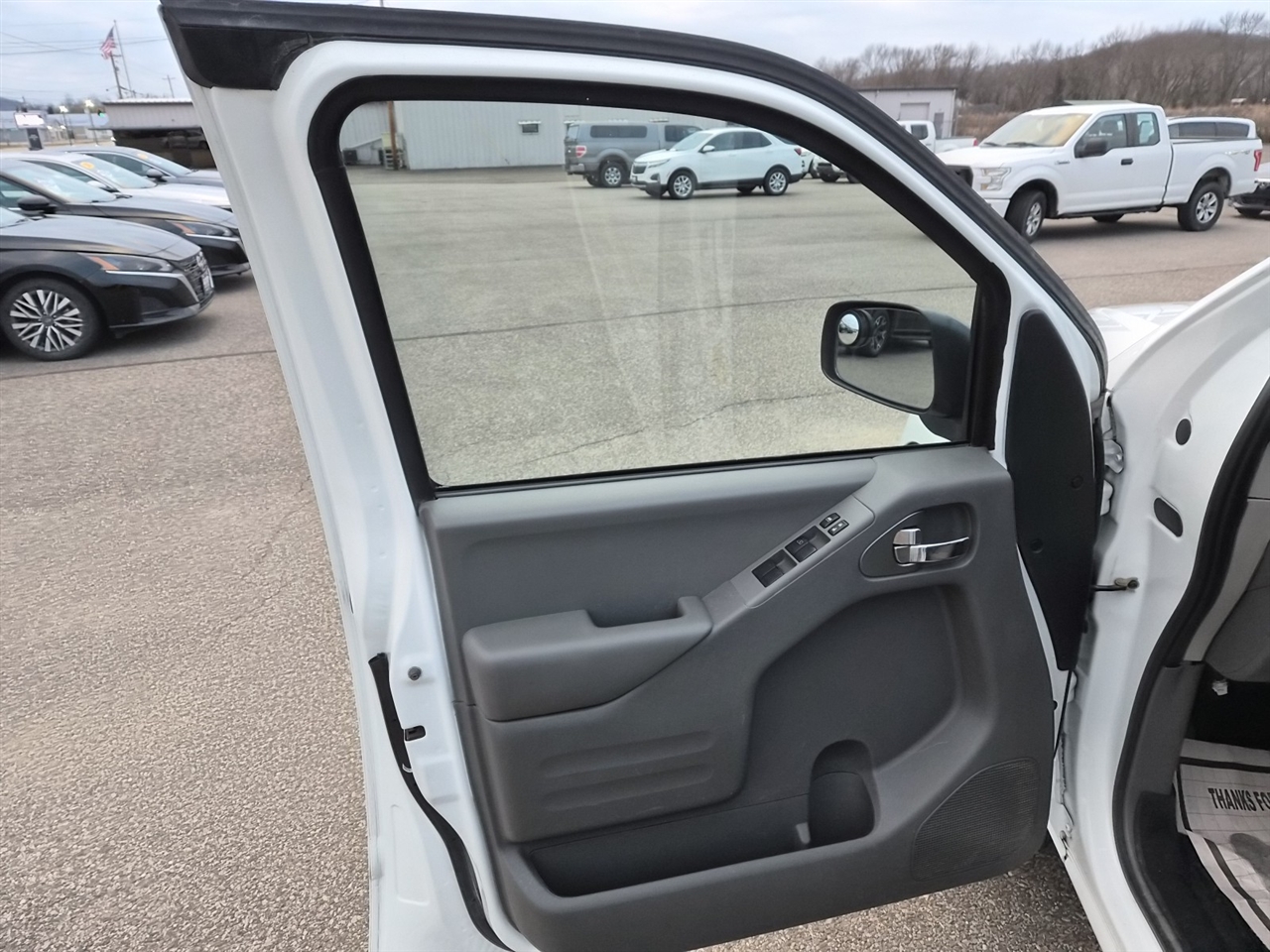 Nissan Frontier SL Crew Cab 5AT 4WD 2019