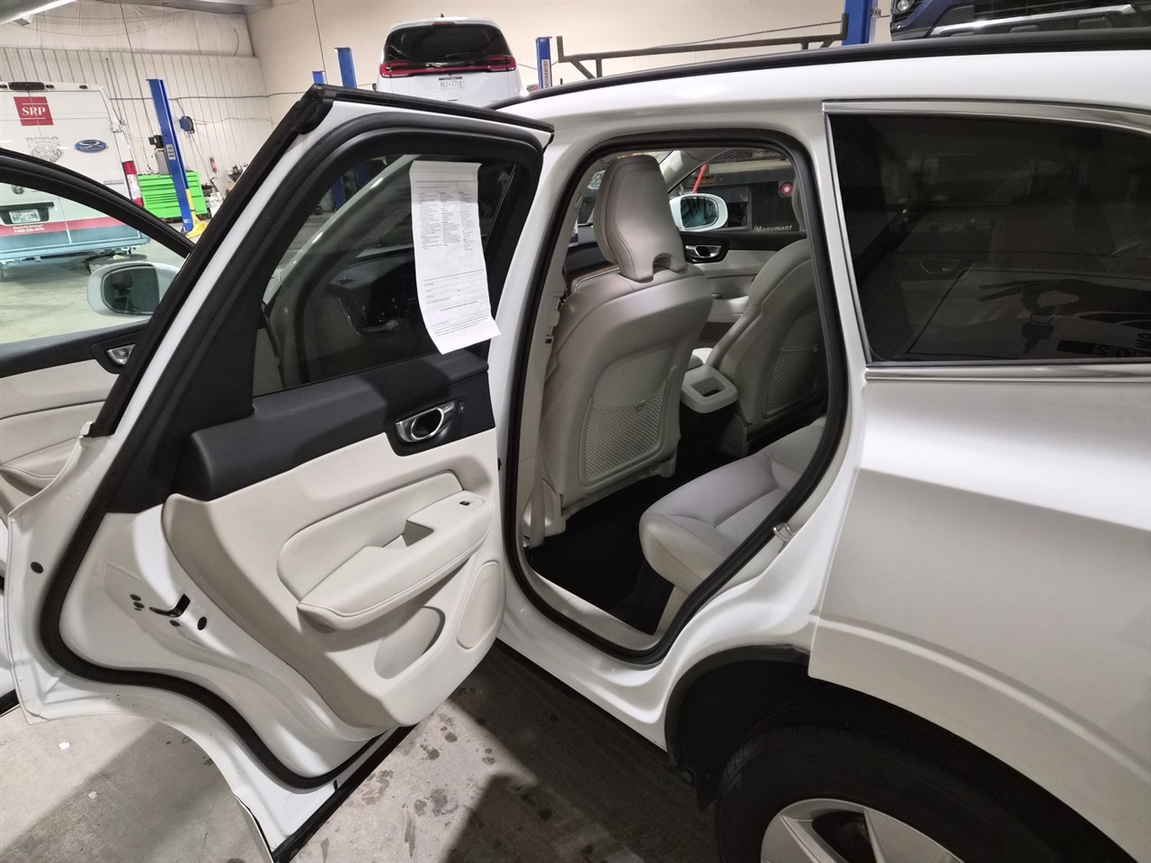 Volvo XC60 T8 Momentum Hybrid AWD 2022