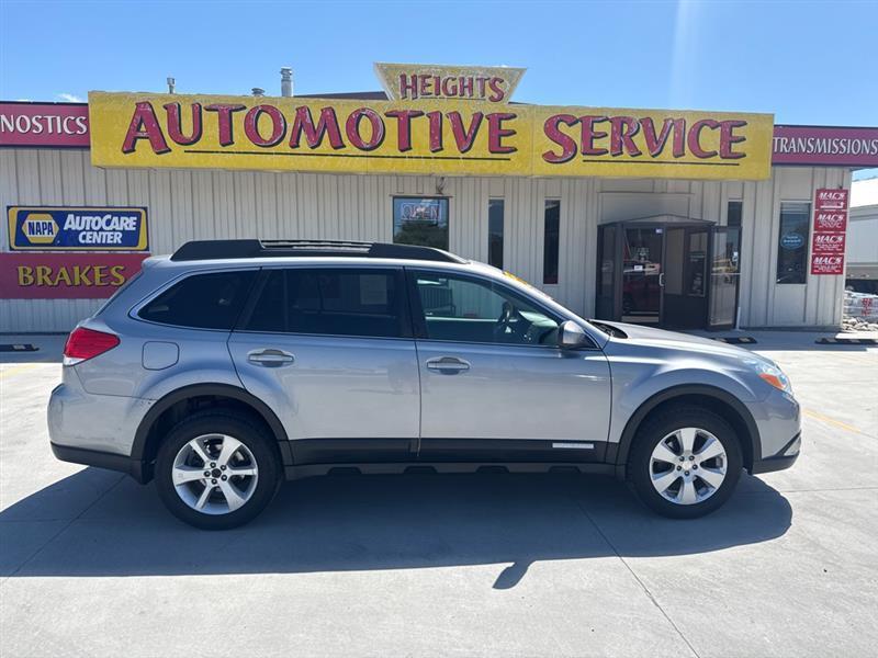 2010 Subaru Outback 2.5i Limited