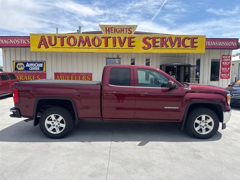 2015 GMC Sierra 1500 SLE Double Cab 4WD