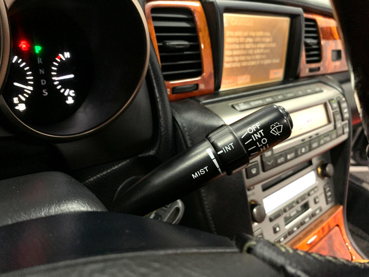 2007 Lexus SC 430 photo 12