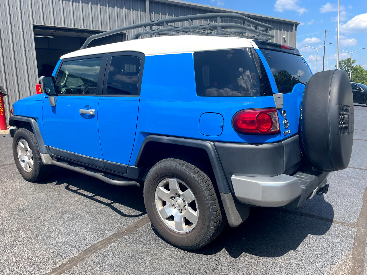 2007 Toyota FJ Cruiser Base photo 2