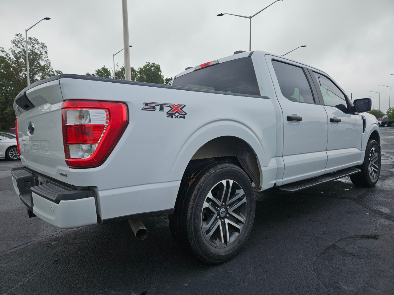 2021 Ford F-150 XL photo 4