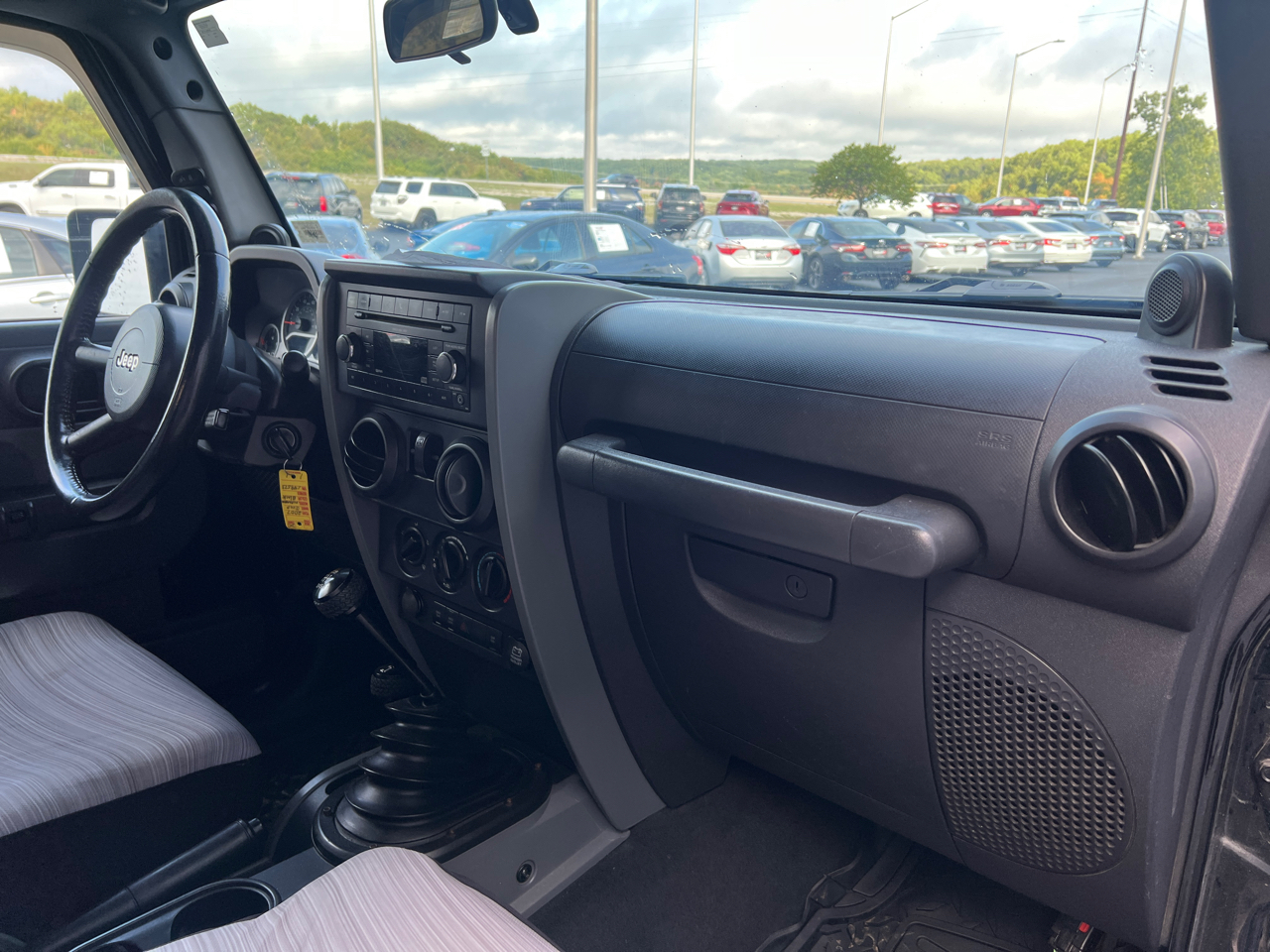 2007 Jeep Wrangler Two-Door Rubicon photo 7