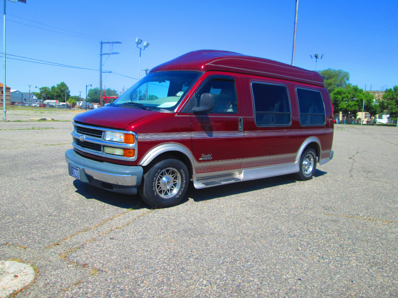 1997 Chevrolet Chevy Cargo Van 1500 135" WB
